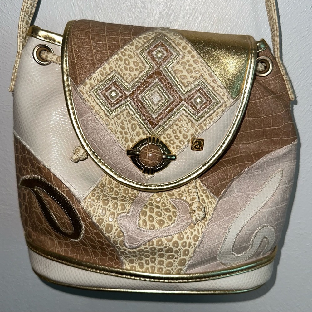 Vintage Faux Leather Patchwork Purse - Picture 2 of 10